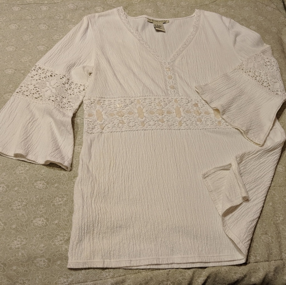 🆕 Woman's white crepe fabric tunic NWOT -never worn